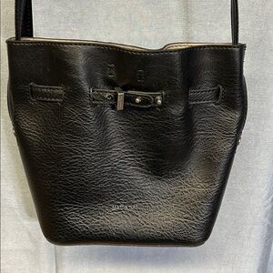 Matt & Nat Lexi Bucket Bag Black